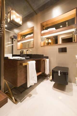 Отель Hotel Forza Terra Котор Улучшенный двухместный номер с 1 кроватью-4