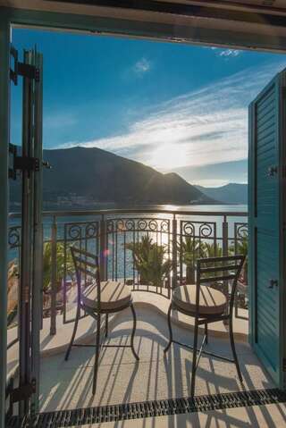 Отель Hotel Forza Terra Котор Улучшенный двухместный номер с 1 кроватью-7